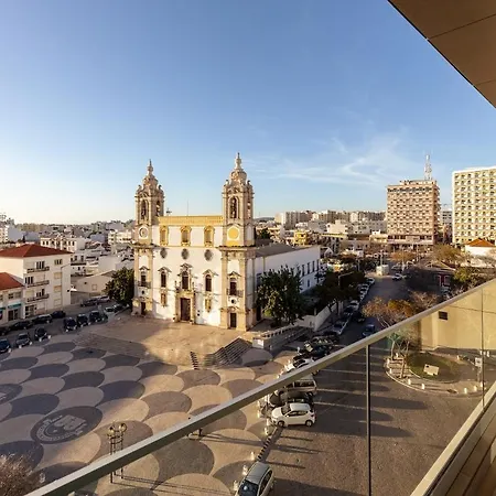 The View At The Downtown 5 Apartament *